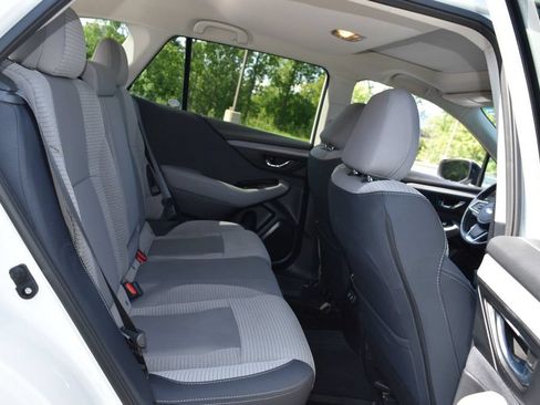 Used 2022 Subaru Outback Premium AWD/4WD image 33