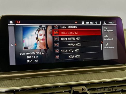 Certified 2023 BMW 540i xDrive w/ M Sport Package image 15