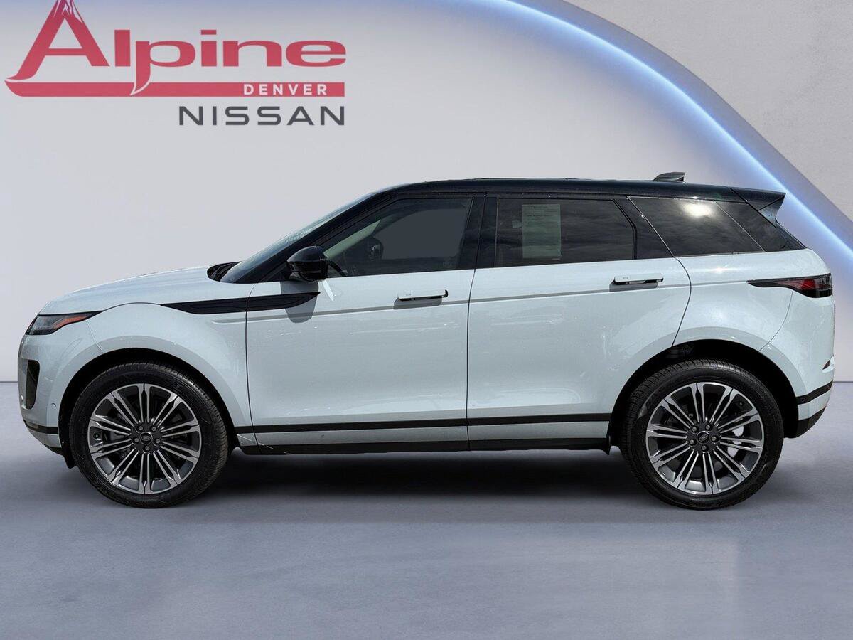 Used 2024 Land Rover Range Rover Evoque S AWD/4WD image 2