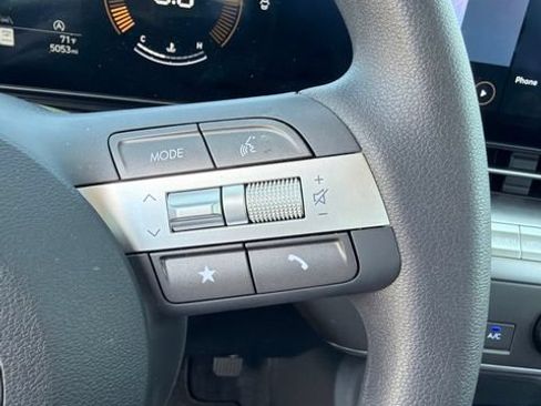 Used 2026 Hyundai Kona SE AWD/4WD image 13