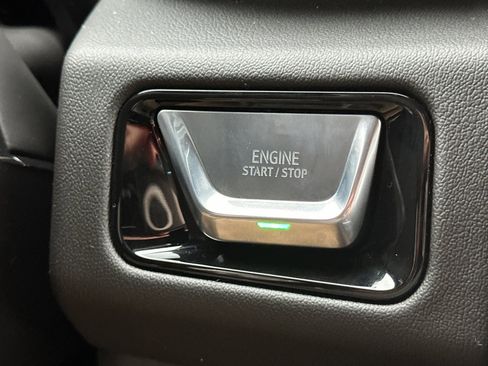 New 2026 GMC Yukon XL Denali image 25