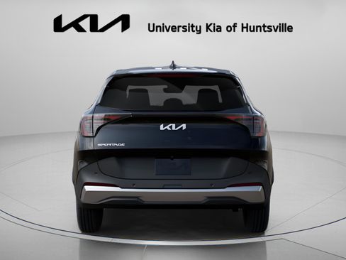 New 2026 Kia Sportage LX image 6