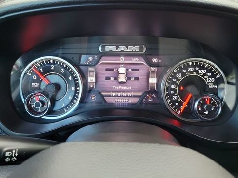 Used 2024 RAM 1500 Laramie AWD/4WD image 20