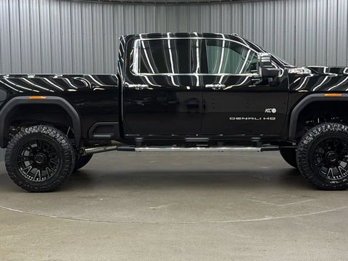 Used 2026 GMC Sierra 2500 Denali w/ Denali Reserve Package AWD/4WD image 6