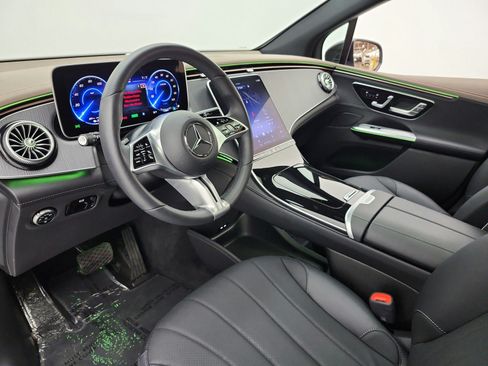 Certified 2026 Mercedes-Benz EQE 320+ SUV image 12