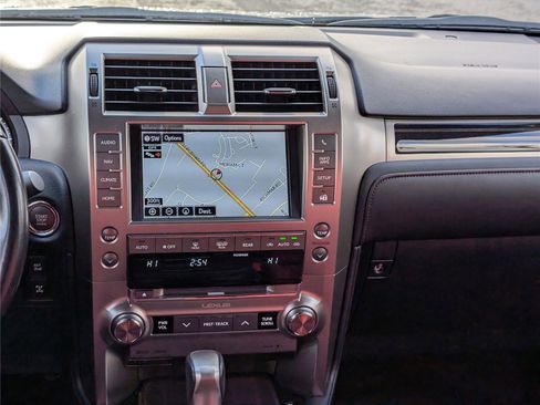 Used 2021 Lexus GX 460 Premium image 19