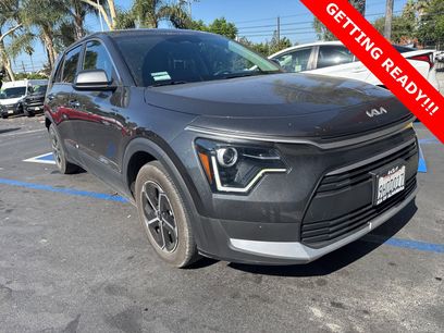 Used 2023 Kia Niro LX
