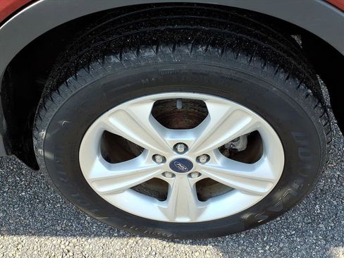 Used 2014 Ford Escape SE image 7