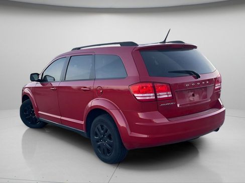 Used 2017 Dodge Journey SE w/ Flexible Seating Group image 10