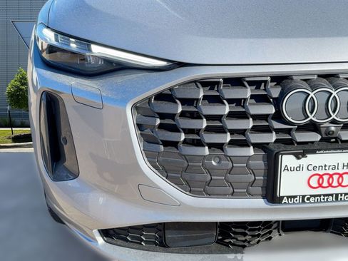 New 2025 Audi Q5 Premium Plus image 11