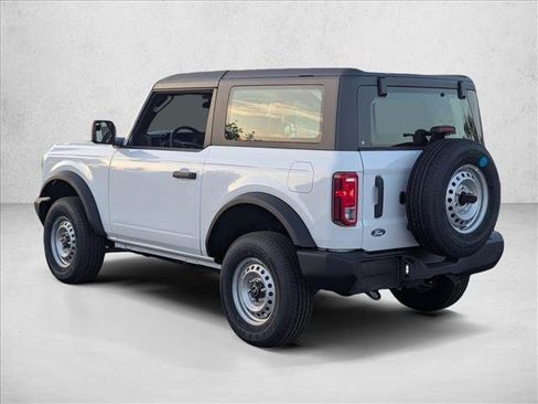 New 2026 Ford Bronco 2-Door AWD/4WD image 8