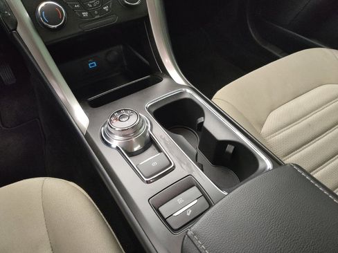 Used 2018 Ford Fusion S FWD image 26