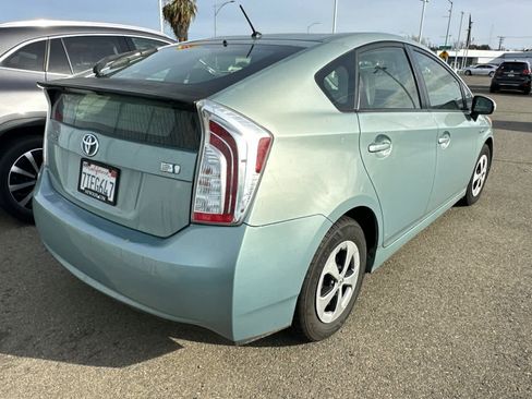 Used 2012 Toyota Prius Two image 2