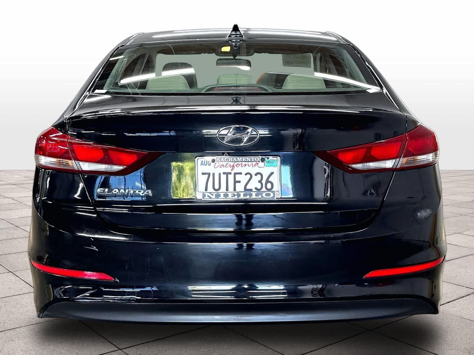 Used 2017 Hyundai Elantra SE w/ SE A/T Tech Package 03 FWD image 7