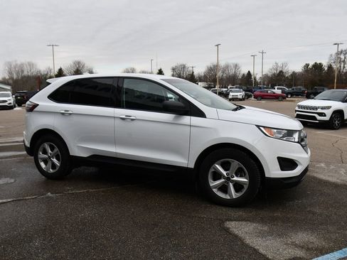 Used 2016 Ford Edge SE image 8