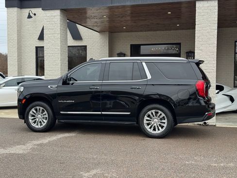 Used 2022 GMC Yukon SLT w/ SLT Premium Package image 8