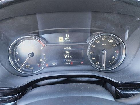 Certified 2025 Cadillac XT6 Premium Luxury image 28