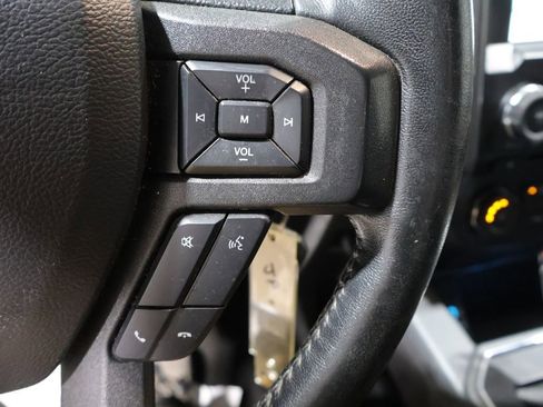 Used 2018 Ford F150 XLT w/ Equipment Group 302A Luxury AWD/4WD image 33