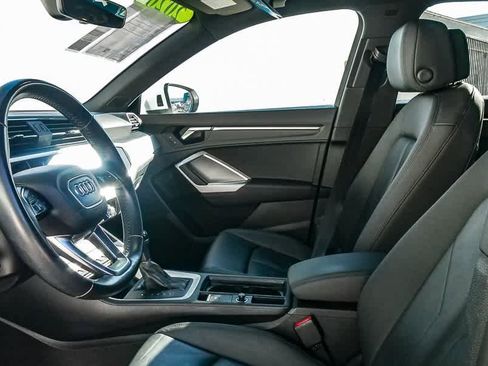 Used 2020 Audi Q3 2.0T Premium w/ Convenience Package image 17