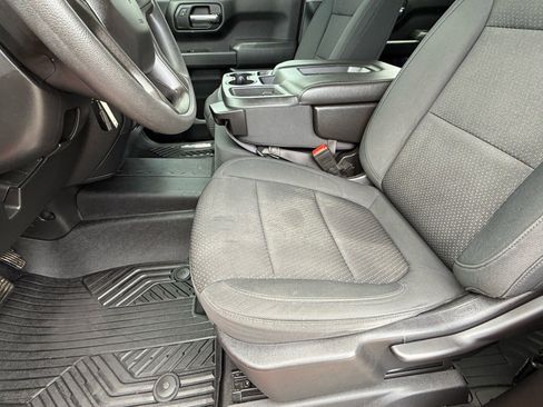 Used 2020 Chevrolet Silverado 1500 Custom Trail Boss w/ Custom Convenience Package AWD/4WD image 13