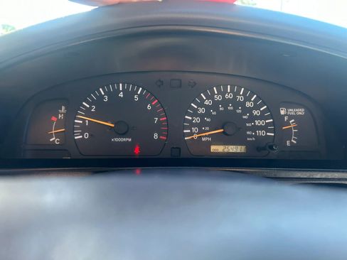 Used 2000 Toyota Tacoma 4x4 Xtracab V6 image 5