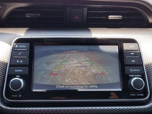 Used 2020 Nissan Kicks S FWD image 19