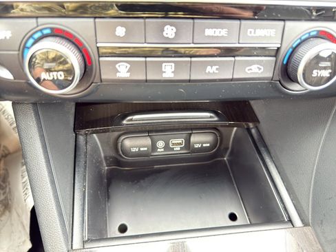 Used 2019 Kia Optima EX w/ EX Premium Package image 37