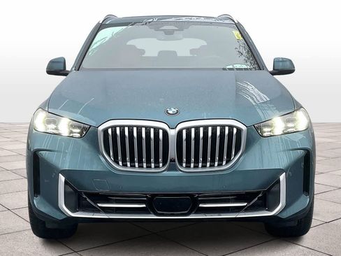 Used 2025 BMW X5 xDrive40i w/ Parking Assistance Package image 2