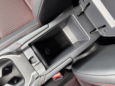 New 2026 Nissan Kicks SR w/ Cold Weather Package image 27