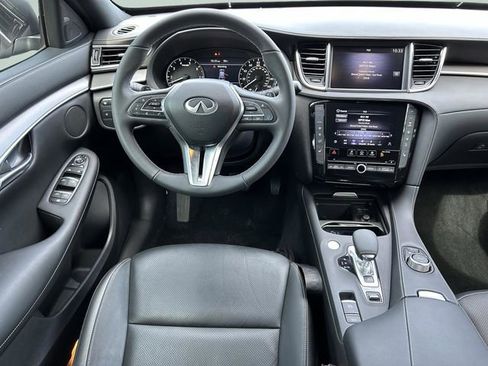 Used 2022 INFINITI QX50 Luxe w/ Appearance Package FWD image 17