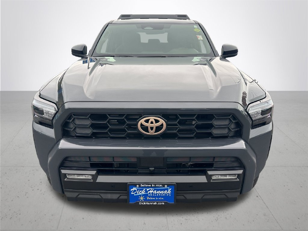 Used 2025 Toyota 4Runner TRD Off-Road AWD/4WD image 3