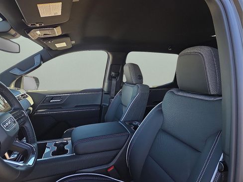 Used 2026 GMC Sierra EV Elevation image 13