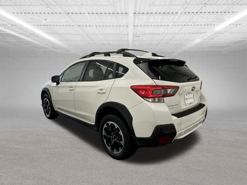 Used 2022 Subaru Crosstrek 2.0i Premium w/ Popular Package #2 image 3