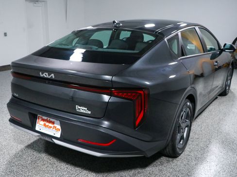 Used 2025 Kia K4 FWD image 7