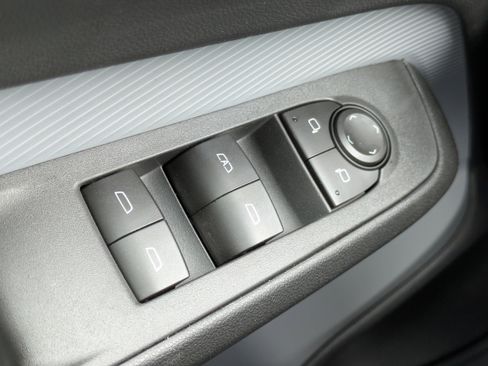 New 2027 Chevrolet Bolt LT w/ Comfort Package FWD image 14