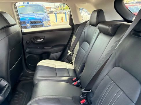 Used 2026 Honda HR-V EX-L image 15
