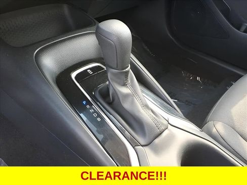 Used 2023 Toyota Corolla LE image 18