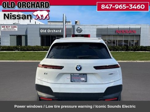 Used 2025 BMW iX xDrive50 w/ Convenience Package AWD/4WD image 8