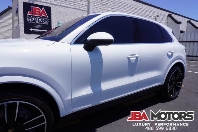 Used 2023 Porsche Cayenne AWD/4WD image 45
