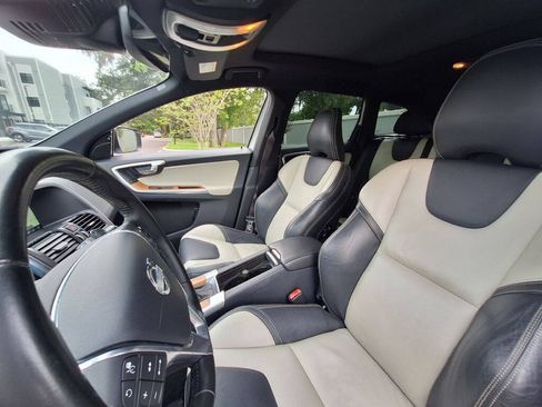 Used 2015 Volvo XC60 T6 Platinum FWD image 26