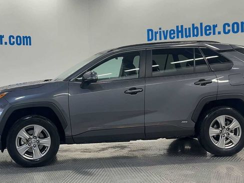 Used 2025 Toyota RAV4 XLE image 5