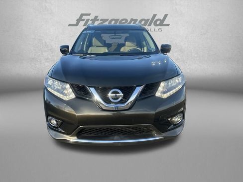 Used 2016 Nissan Rogue SL image 2
