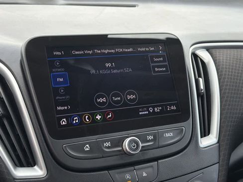 Used 2023 Chevrolet Malibu LT image 15