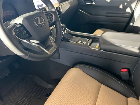 New 2026 Lexus GX 550 550 Overtrail+ image 7