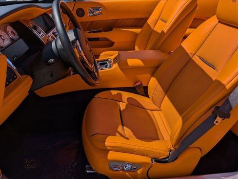 Used 2016 Rolls-Royce Dawn image 16