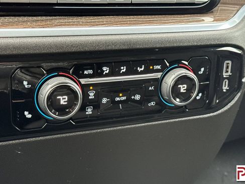 Certified 2022 Chevrolet Silverado 1500 RST AWD/4WD image 23