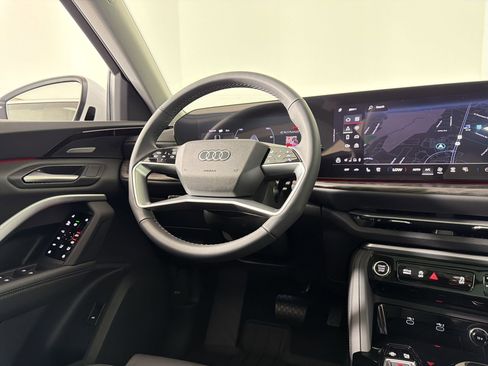 New 2025 Audi Q5 Premium Plus image 28