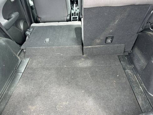Used 2010 Honda Fit image 12