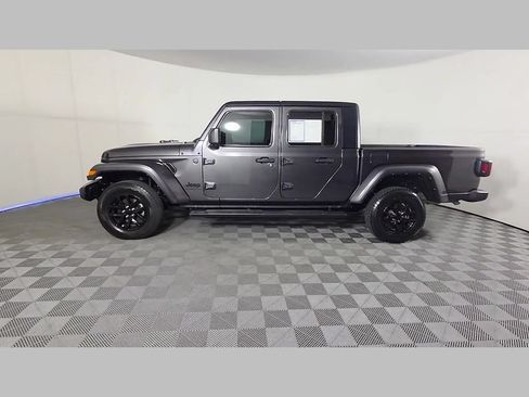 Used 2022 Jeep Gladiator Sport AWD/4WD image 47