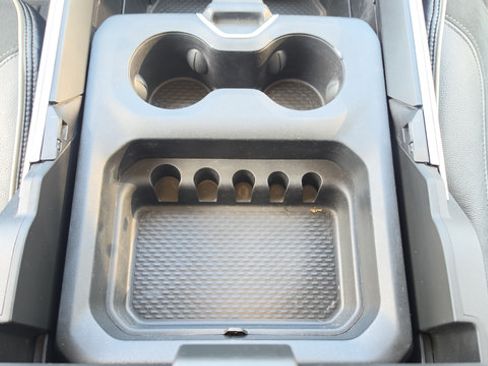Used 2022 RAM 2500 Laramie AWD/4WD image 12